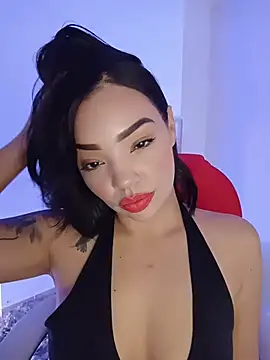 Snapshot of Sara_LipsX chatting on 11-12-25, 12:44 Sara LipsX online show from 11-12-25, 12:44