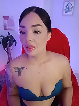 Snapshot of Sara_LipsX chatting on 11-28-25, 12:46 Sara LipsX online show from 11-28-25, 12:46