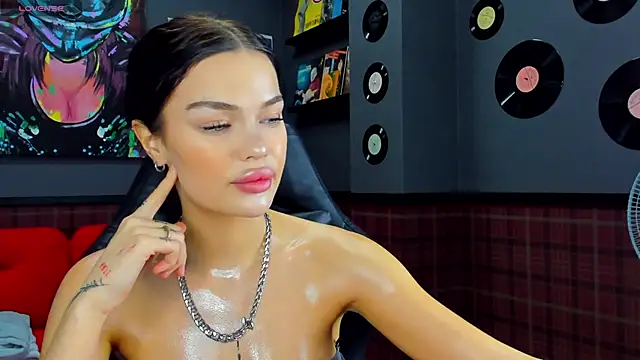 Snapshot of Angel_Sapphire_ chatting on 12-07-24, 11:29 Angel Sapphire online show from 12-07-24, 11:29