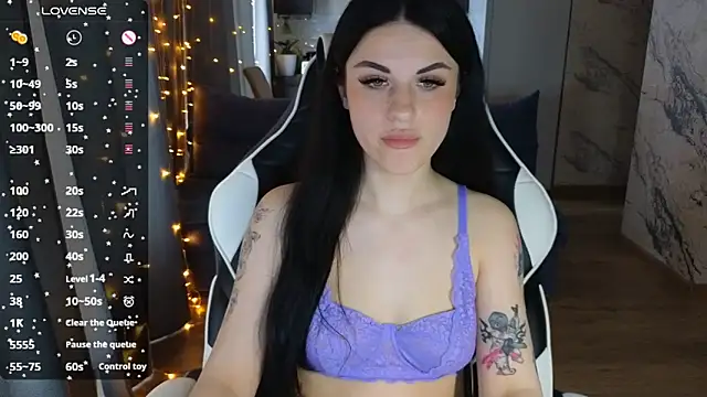 Mary   Moore online show from 03-07-25, 03:51