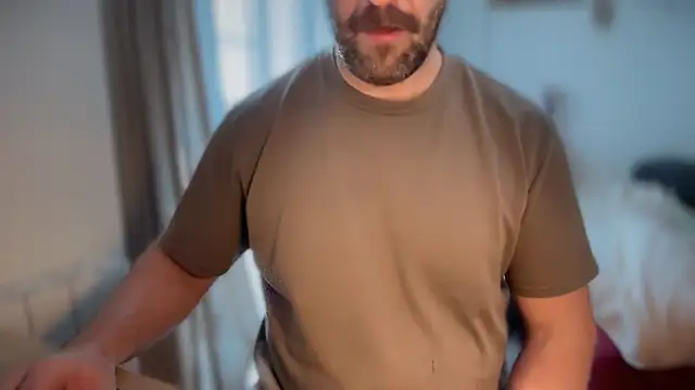 Snapshot of Mr_Beef chatting on 01-17-26, 11:15 Mr Beef online show from 01-17-26, 11:15