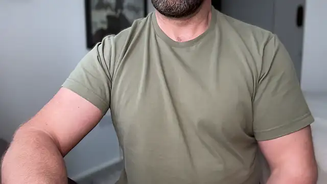 Snapshot of Mr_Beef chatting on 02-02-26, 02:05 Mr Beef online show from 02-02-26, 02:05