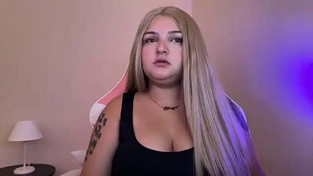 SweetPaige  online show from 03-06-25, 11:31