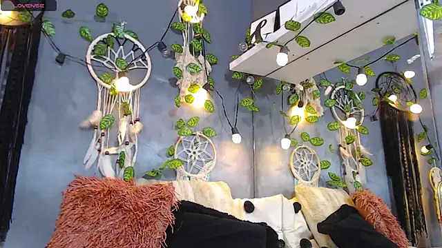 ItsVenuss online show from 01-29-25, 06:39