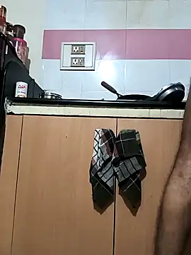 Snapshot of cuckhair chatting on 01-16-25, 05:42 cuckhair online show from 01-16-25, 05:42