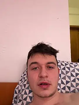 Snapshot of Kosty61_ chatting on 02-09-26, 10:52 Kosty61 online show from 02-09-26, 10:52