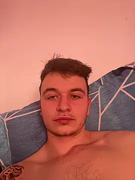 Snapshot of Kosty61_ chatting on 02-10-26, 01:15 Kosty61 online show from 02-10-26, 01:15