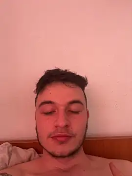 Snapshot of Kosty61_ chatting on 03-22-26, 01:03 Kosty61 online show from 03-22-26, 01:03