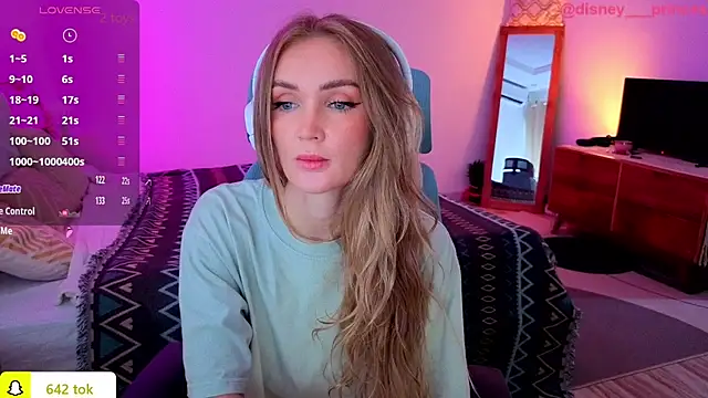 PrincessVS online show from 11-13-25, 03:38