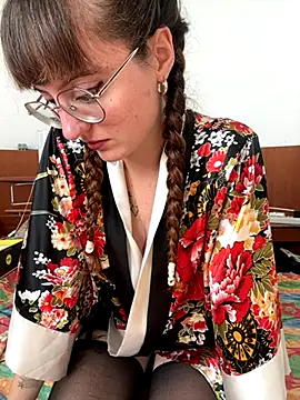  foxygirl  online show from 10-05-25, 09:51