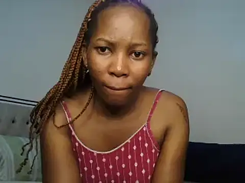 Petitiebooty online show from 02-03-25, 07:18