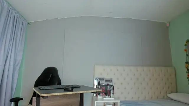 nami sam01 online show from 03-11-25, 12:39