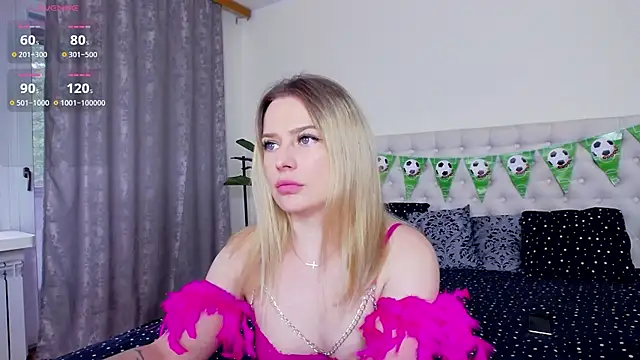 TamarraFox online show from 07-12-26, 04:25