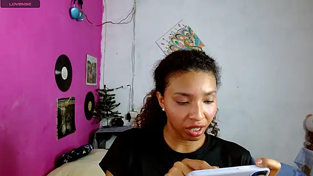 sensitive brunette online show from 12-19-24, 03:51