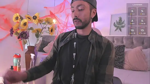 Tom cooper  online show from 10-11-25, 12:26