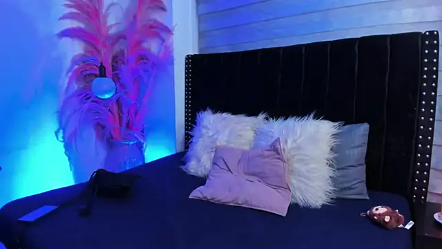 Sofiia-Rubb online show from 09-24-25, 05:44