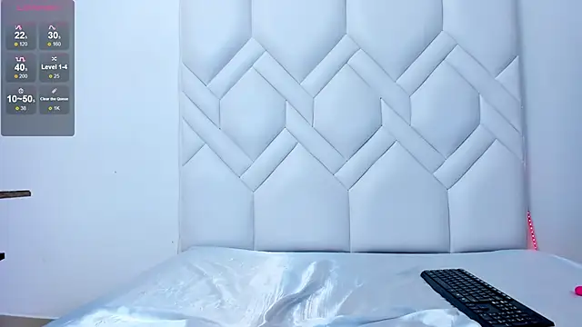 Snapshot of JeanRam18 chatting on 09-23-25, 08:01 JeanRam18 online show from 09-23-25, 08:01