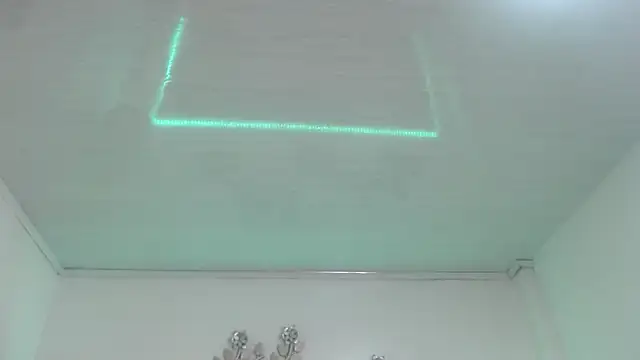 candy lux  online show from 12-01-25, 07:30