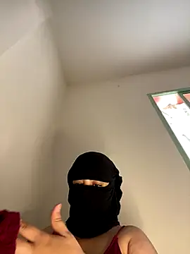 Barbyxhot online show from 10-16-25, 03:13