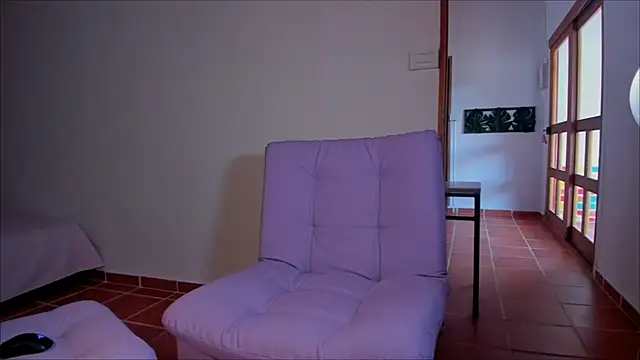 Lauren A online show from 01-14-25, 08:37