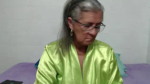 candy mature  online show from 10-06-25, 11:35