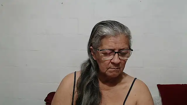 candy mature  online show from 10-18-25, 12:06