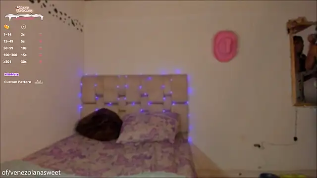 turabbitxx online show from 12-24-24, 11:00