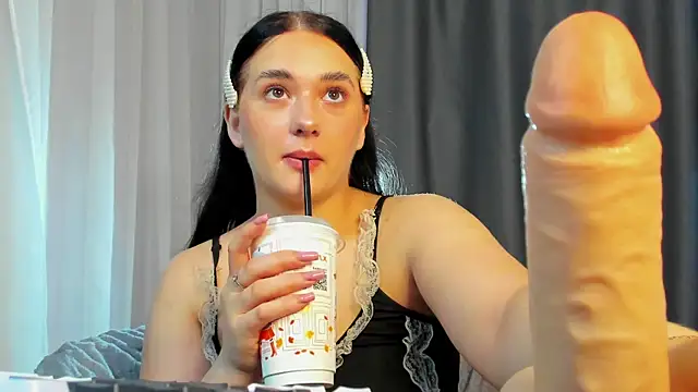 Grand Vita online show from 10-25-25, 10:56