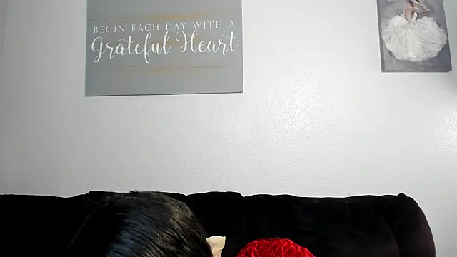 yiauana online show from 02-28-25, 10:20