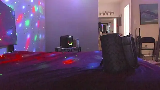 yiauana online show from 02-22-26, 02:13