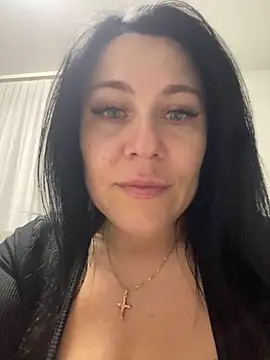 Snapshot of CuteNata chatting on 03-02-25, 06:51 CuteNata online show from 03-02-25, 06:51