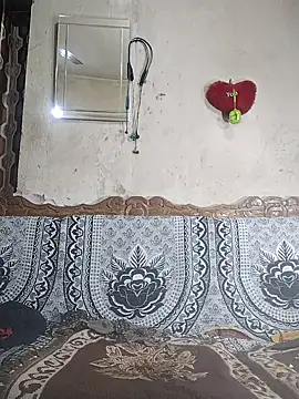 Snapshot of BadBoySmoker7070 chatting on 03-18-25, 02:47 BadBoySmoker7070 online show from 03-18-25, 02:47