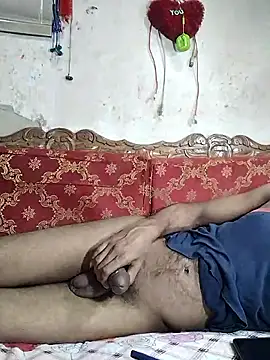 Snapshot of BadBoySmoker7070 chatting on 09-10-25, 07:25 BadBoySmoker7070 online show from 09-10-25, 07:25