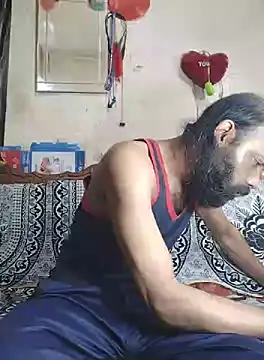 Snapshot of BadBoySmoker7070 chatting on 09-28-25, 07:19 BadBoySmoker7070 online show from 09-28-25, 07:19