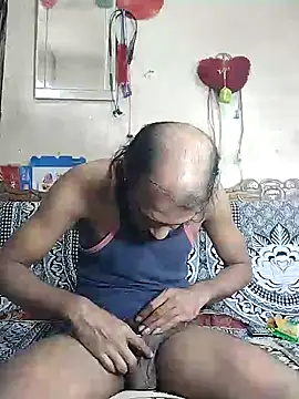 Snapshot of BadBoySmoker7070 chatting on 10-18-25, 03:35 BadBoySmoker7070 online show from 10-18-25, 03:35