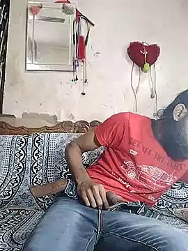 Snapshot of BadBoySmoker7070 chatting on 11-13-25, 06:01 BadBoySmoker7070 online show from 11-13-25, 06:01