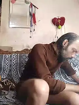 Snapshot of BadBoySmoker7070 chatting on 12-15-25, 07:34 BadBoySmoker7070 online show from 12-15-25, 07:34