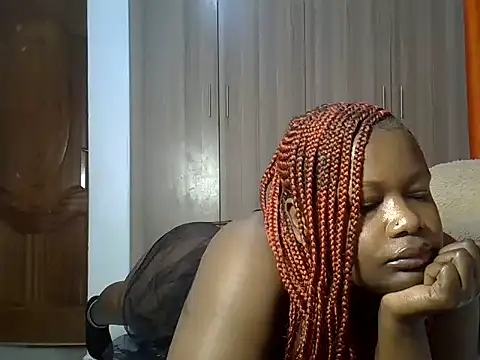 Snapshot of freaky_juicy chatting on 11-21-25, 04:49 freaky juicy online show from 11-21-25, 04:49