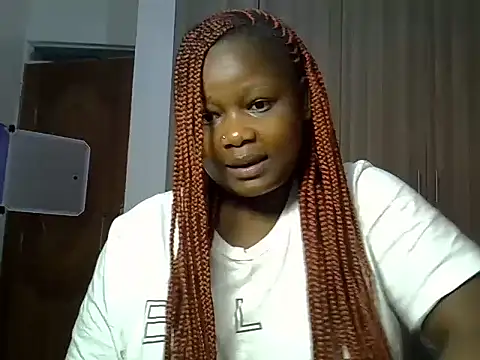 Snapshot of freaky_juicy chatting on 12-02-25, 12:21 freaky juicy online show from 12-02-25, 12:21