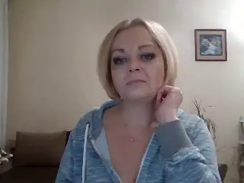 Snapshot of SofiyaPetrova chatting on 12-05-24, 05:50 SofiyaPetrova online show from 12-05-24, 05:50