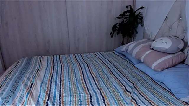 dimitri targaryen online show from 10-08-25, 11:35