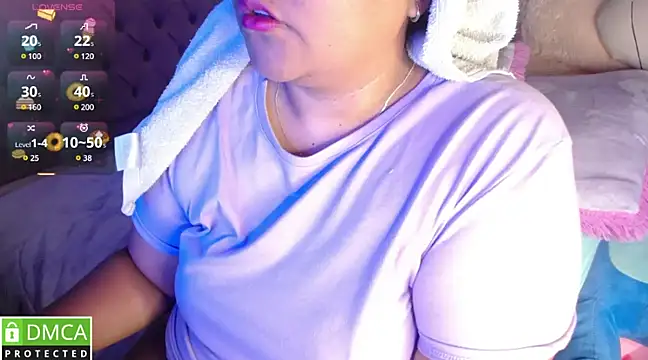 KittyHot20 online show from 03-18-25, 02:59