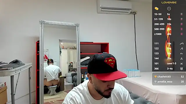 Snapshot of supermanboy94 chatting on 03-06-25, 09:36 supermanboy94 online show from 03-06-25, 09:36