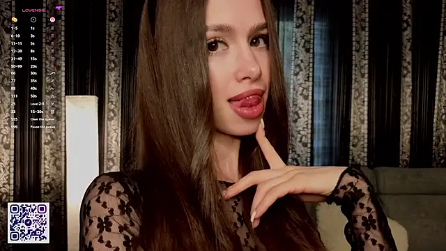 AnabelHun online show from 07-29-26, 06:44
