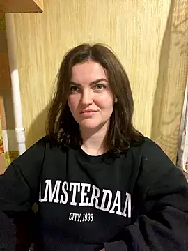 Karolina llove online show from 12-02-24, 07:38