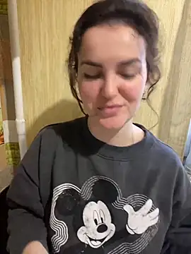 Karolina llove online show from 12-05-24, 12:11