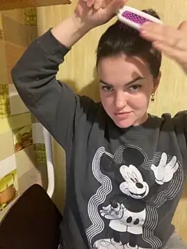 Karolina llove online show from 12-06-24, 11:03