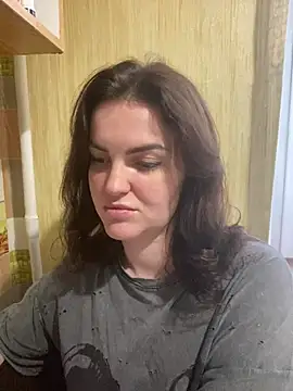 Karolina llove online show from 01-22-25, 01:32