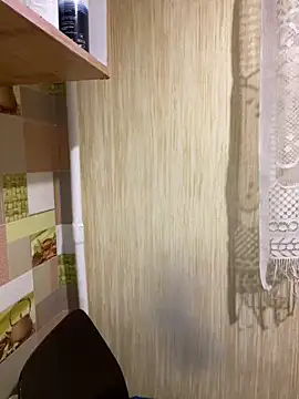 Karolina llove online show from 03-12-25, 04:02