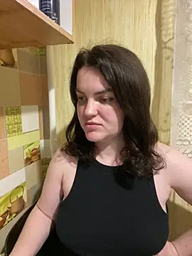 Karolina llove online show from 03-12-25, 07:06